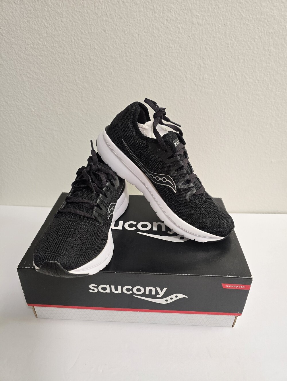 Saucony Versafoam Flare Shoes